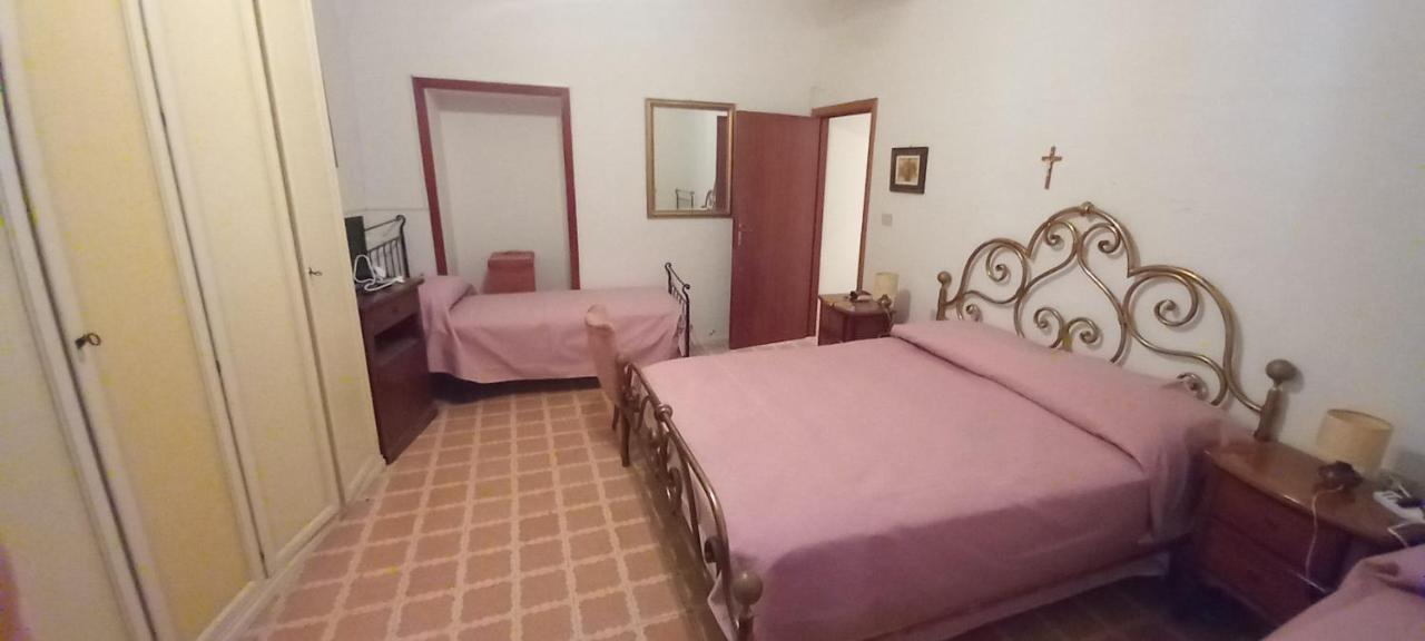 L'Antica Torre Villa Pettorano sul Gizio Eksteriør billede