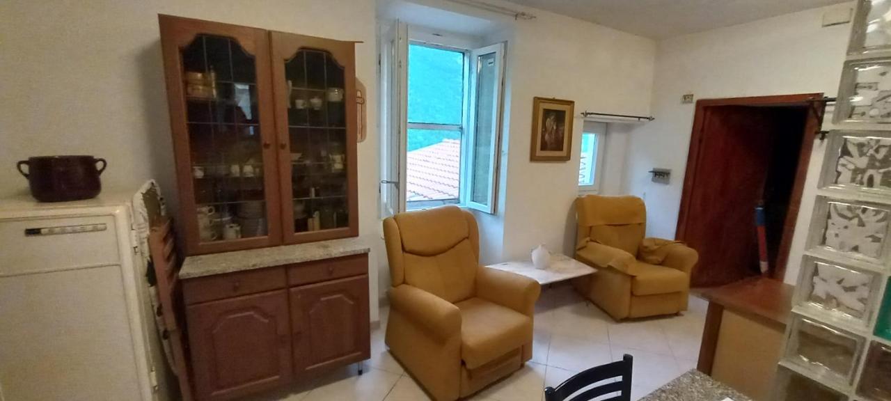L'Antica Torre Villa Pettorano sul Gizio Eksteriør billede