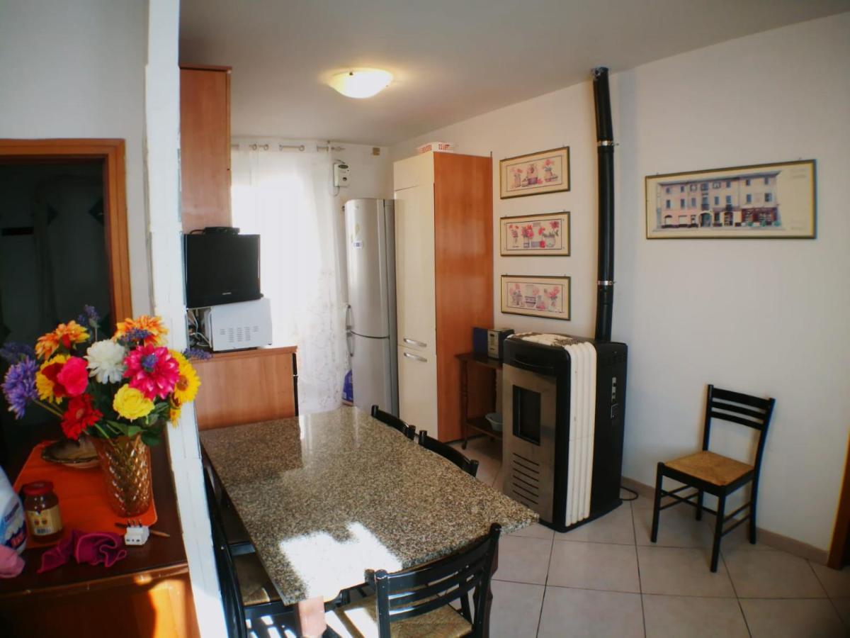 L'Antica Torre Villa Pettorano sul Gizio Eksteriør billede